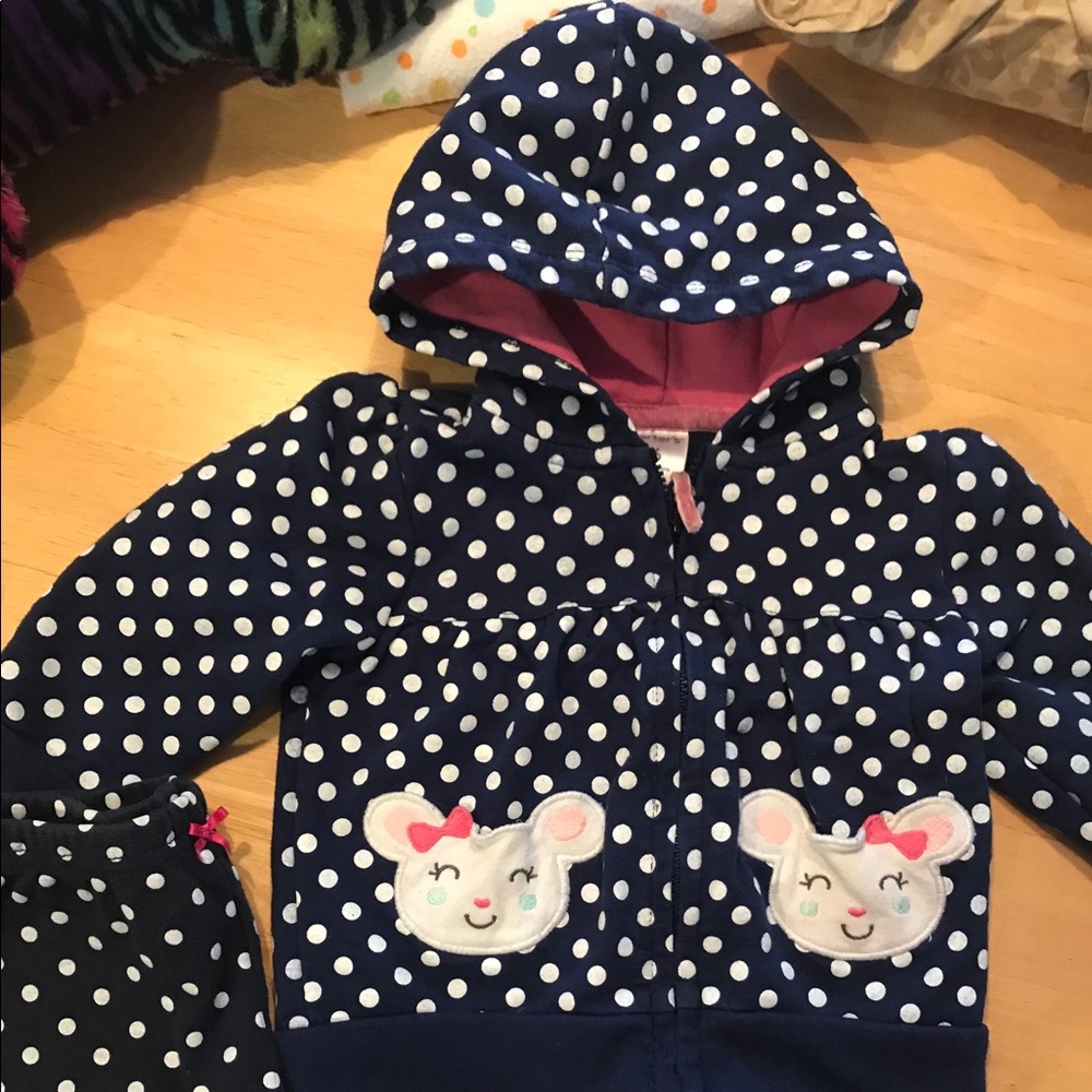 CARTERS Polka Dot Set w Hood